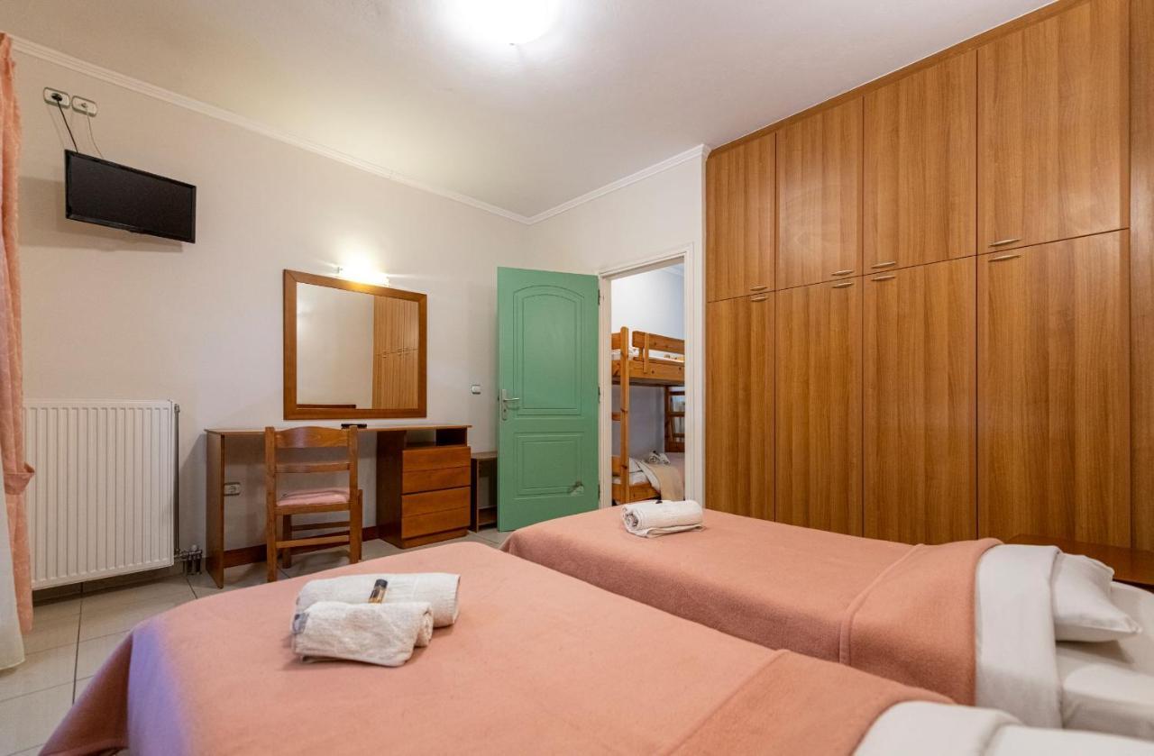 J Studios - Kineta Seaside Retreats Eksteriør billede